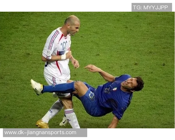 精彩足球瞬间集锦：盘点历史上最震撼的进球与精彩时刻