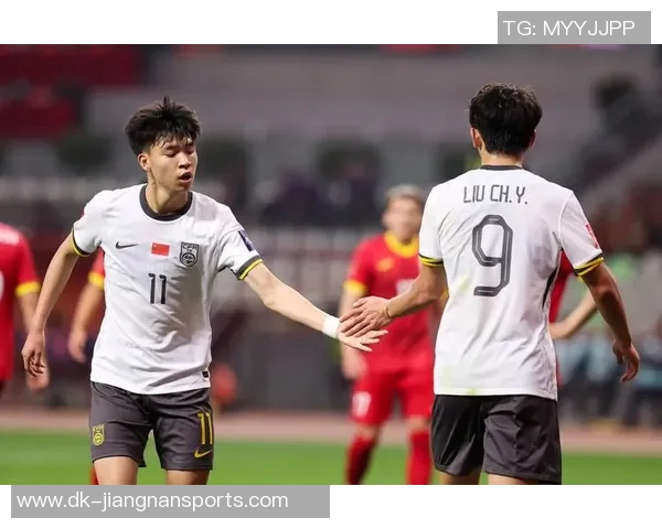 中国足球历史上最高效球星是谁他的成就与影响力如何定义